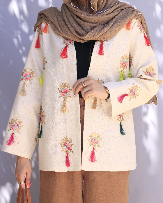 کت سوزندوزی آویز دار