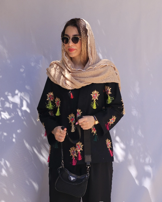 کت سوزندوزی آویز دار