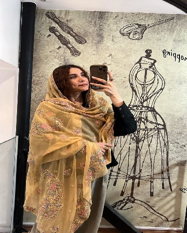 شال هندی رز